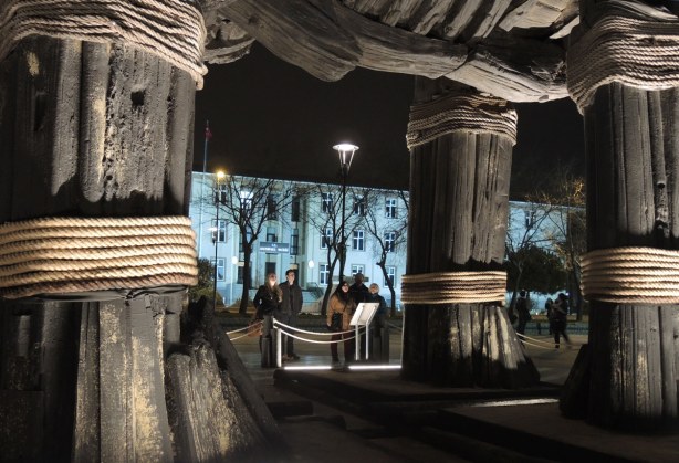 Under the Canakkale Trojan horse.