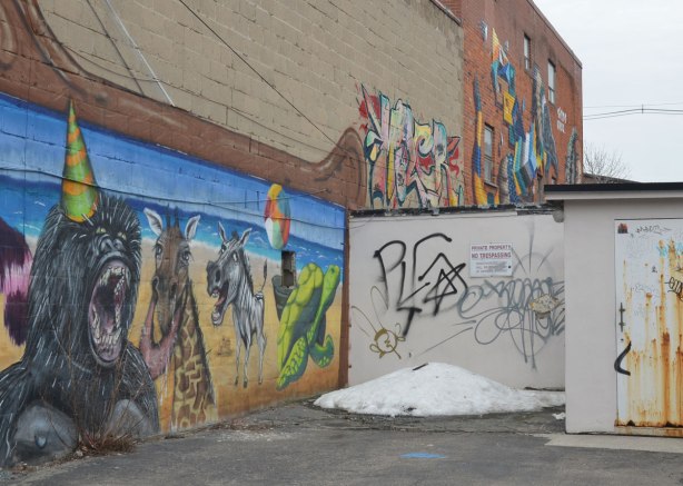 Destination Mammals Cabana mural,