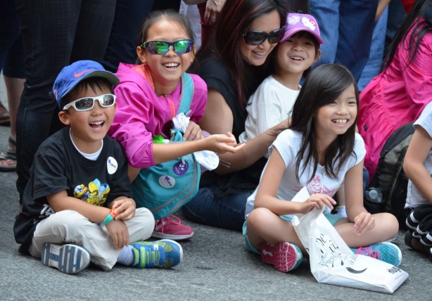 blog_buskerfest_laughing_kids