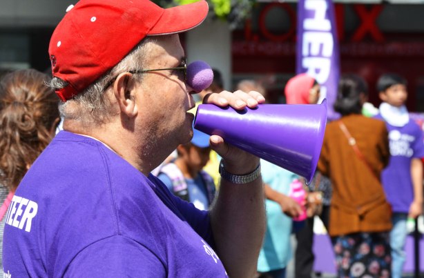 blog_buskerfest_purple_nose
