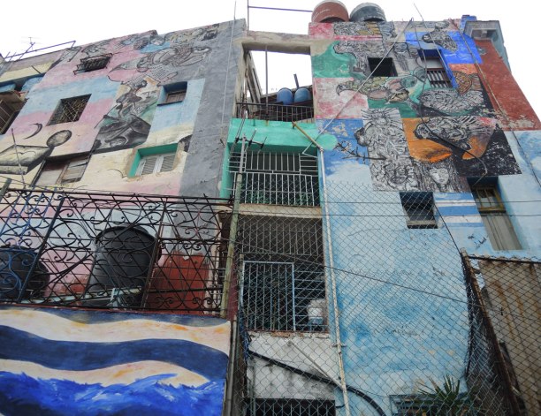 blog_callejon_hamel_side_building