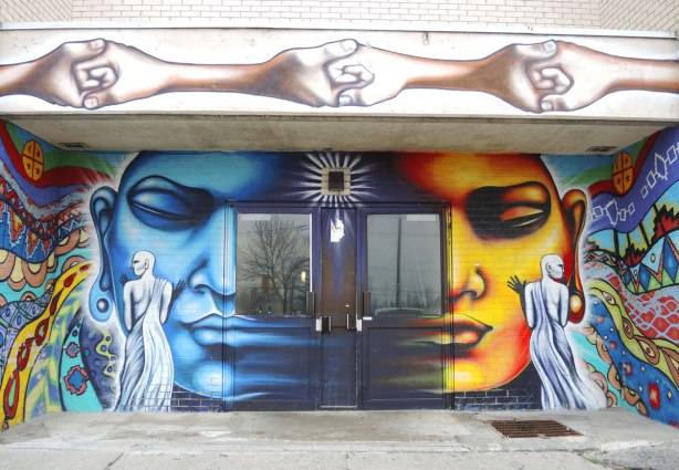 blog_two_faces_blue_yellow