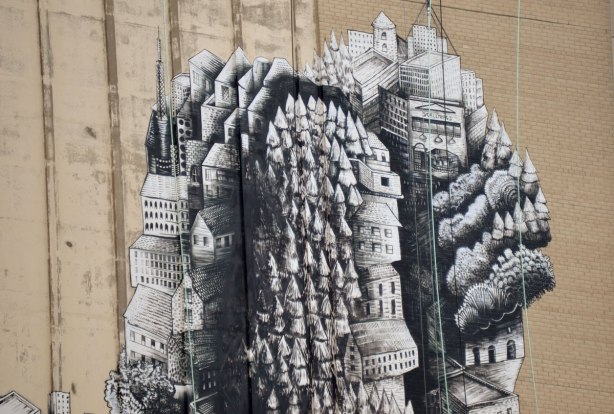 knees part of the mural