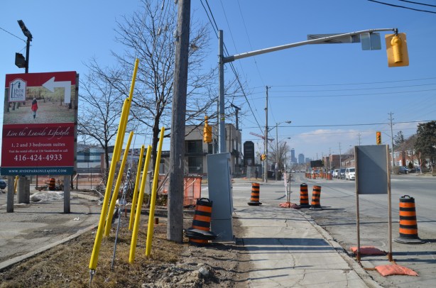 Eglinton Ave east at Brentcliffe