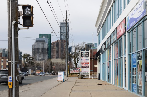 Sheppard Ave East looking west from Willowdale Ave towards Yonge street 