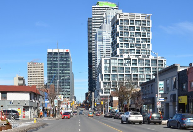looking northup Yonge Street, from Lola Rd., towards Eglinton Avenue