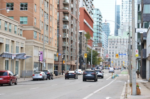 looking west on Richmond street from near Sherbourne