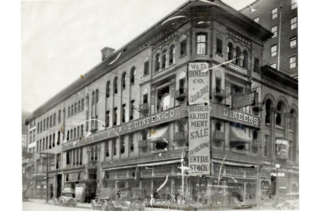 vintage 1927 black and white photo of the Dineen Building in Toronto, source, TPL, Toronto Public Library