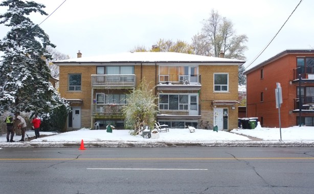residence on Lawrence West, 6-plex, winter