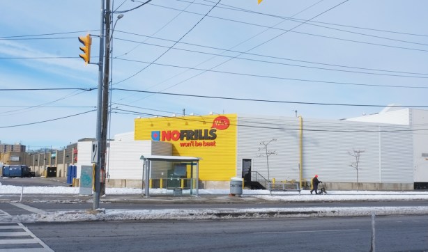 intersection of Morningside and Lawrence, northwest corner, no frills grocery store, part of Morningsde commons retail