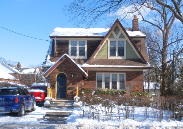 two storey single family house, winter