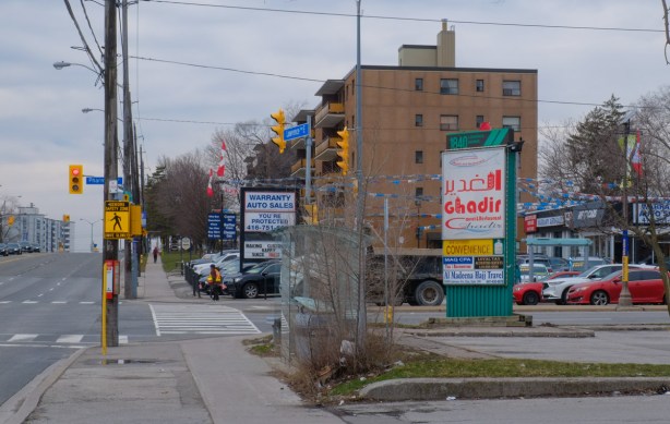 Lawrence Avenue East