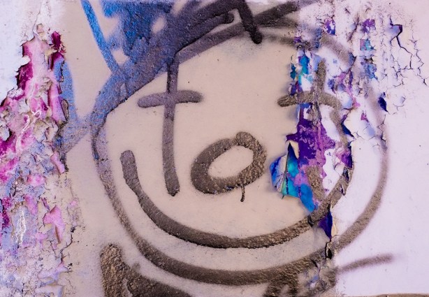 scrawled graffiti, happy face 