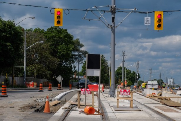 finch avenue west lrt construction