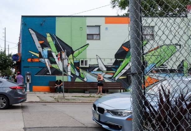 mural by mediah on queen street