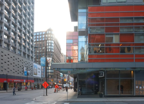 looking south on Yonge 