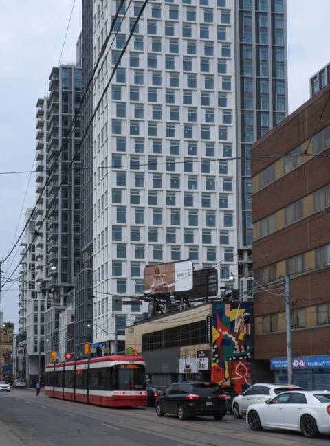 looking south on Bathurst towards Bloor, west side of the street