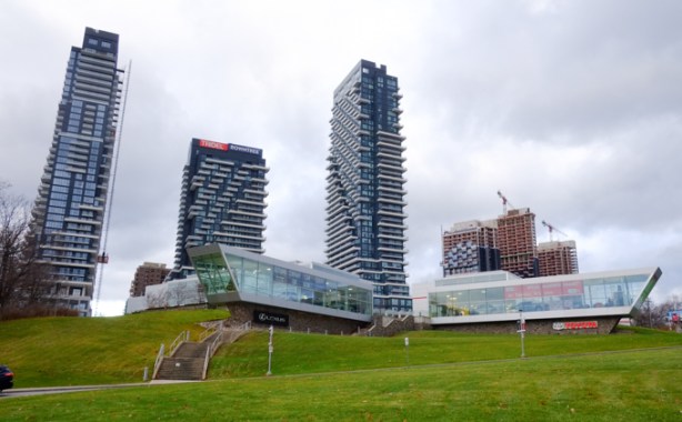 old Inn on the Park site, northeast corner of Leslie and Eglinton, now a Toyota and Lexus dealership, also new condo development, still lots of green space in front