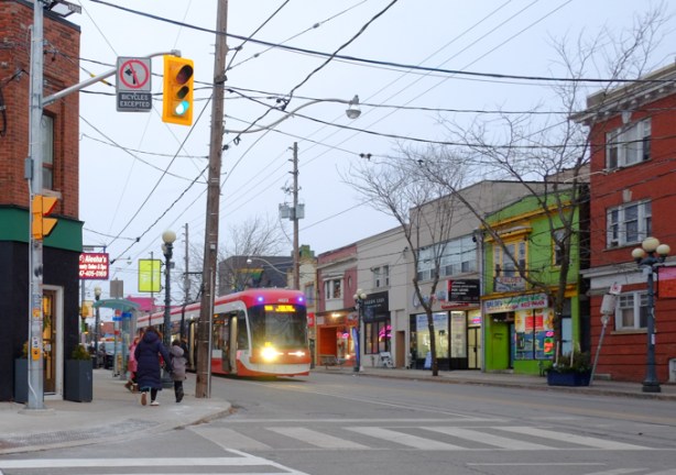 streetcar on gerrard, 