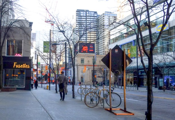 looking south on yonge by ikea store and fusettes restaurant