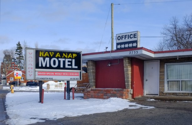Hav a Nap motel, sign in front of motel, Brimley and Kingston Road