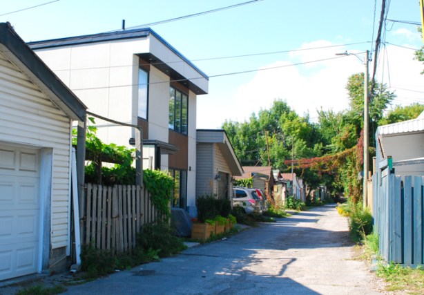 new infill house development in a lane