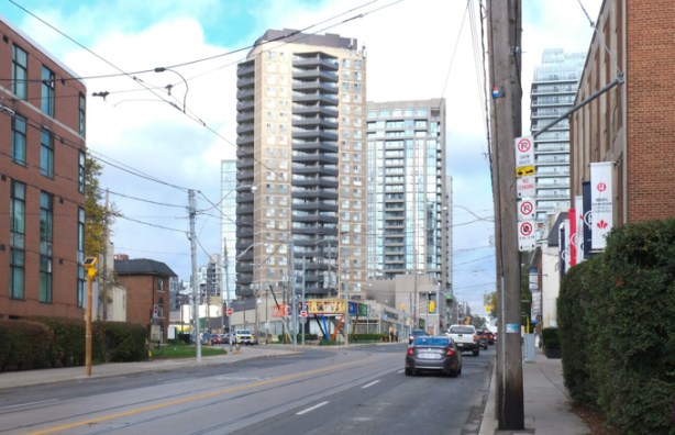 looking north up Bathurst to where Vaughan Road veers left