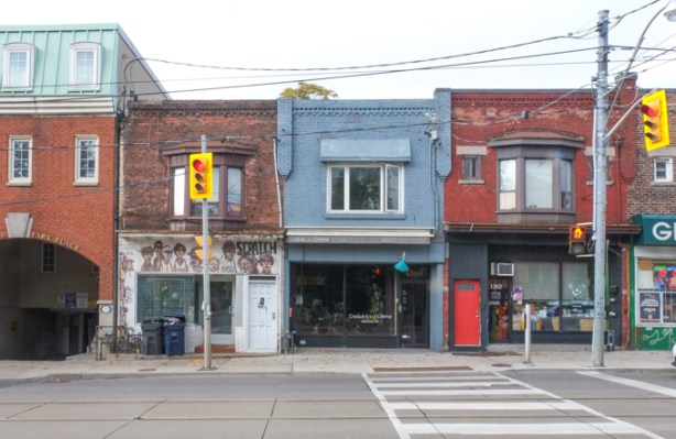 store fronts on Bathurst