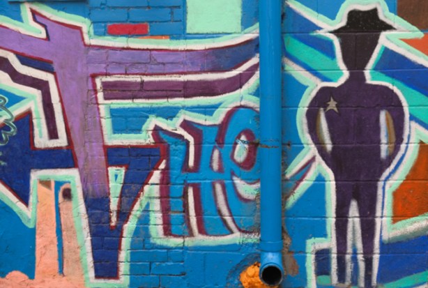 street art mural by thomas the anonymous in biscuit lane