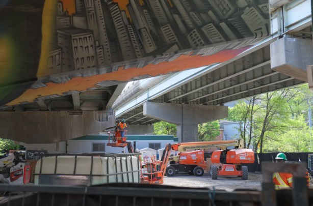 construction on don valley parkway ramp that crosses over king street