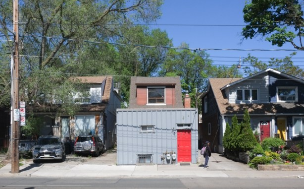 single family residences on Coxwell Avenue